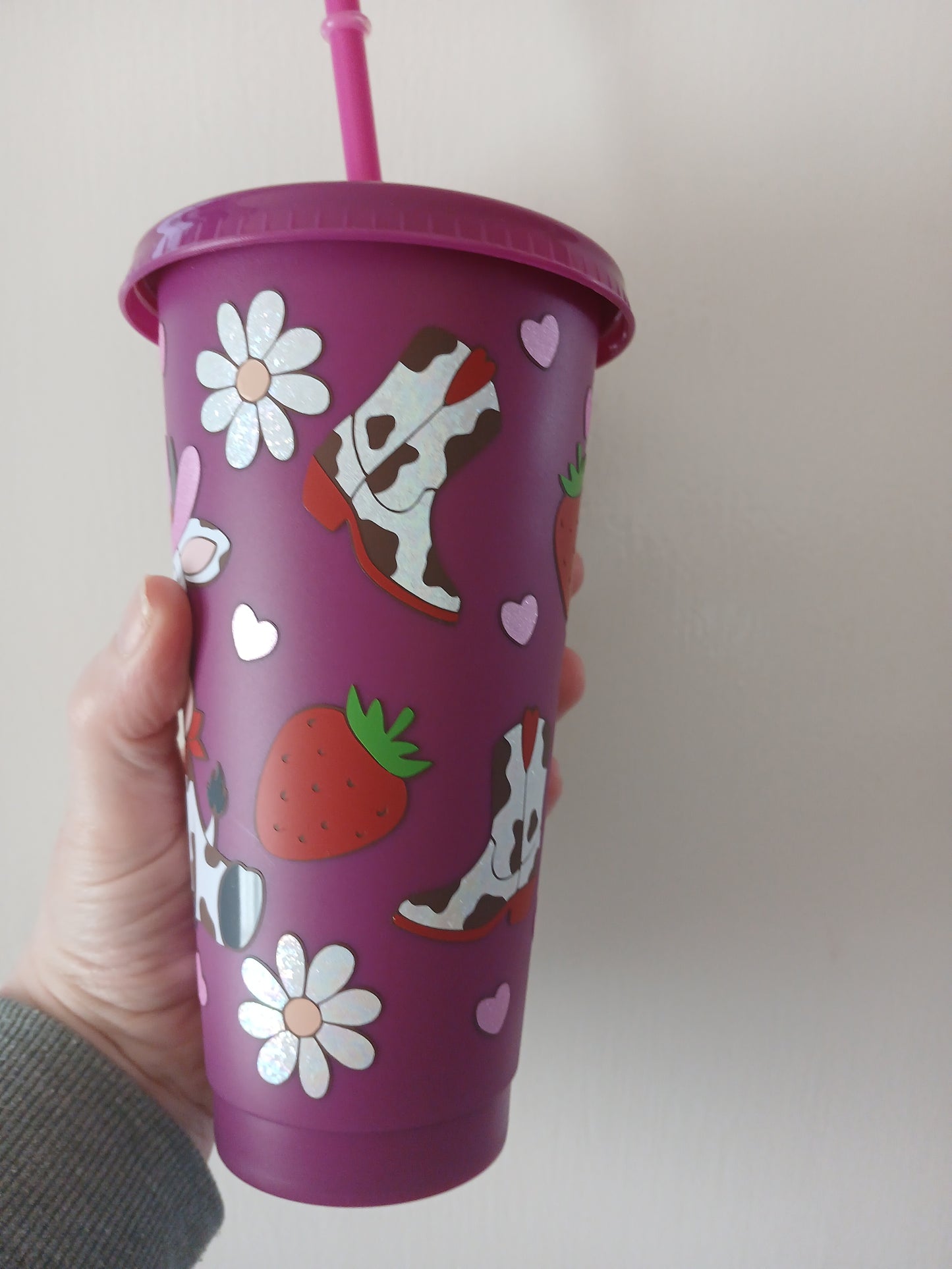 Strawberry cow cold cup
